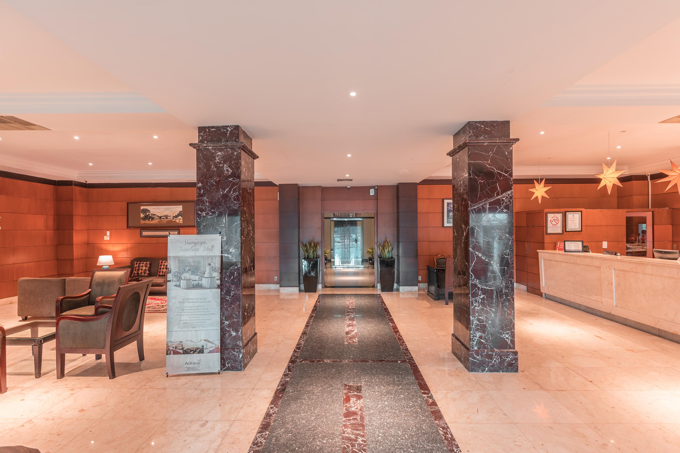 Capital O 534 Sriwijaya Hotel Jakarta Luaran gambar