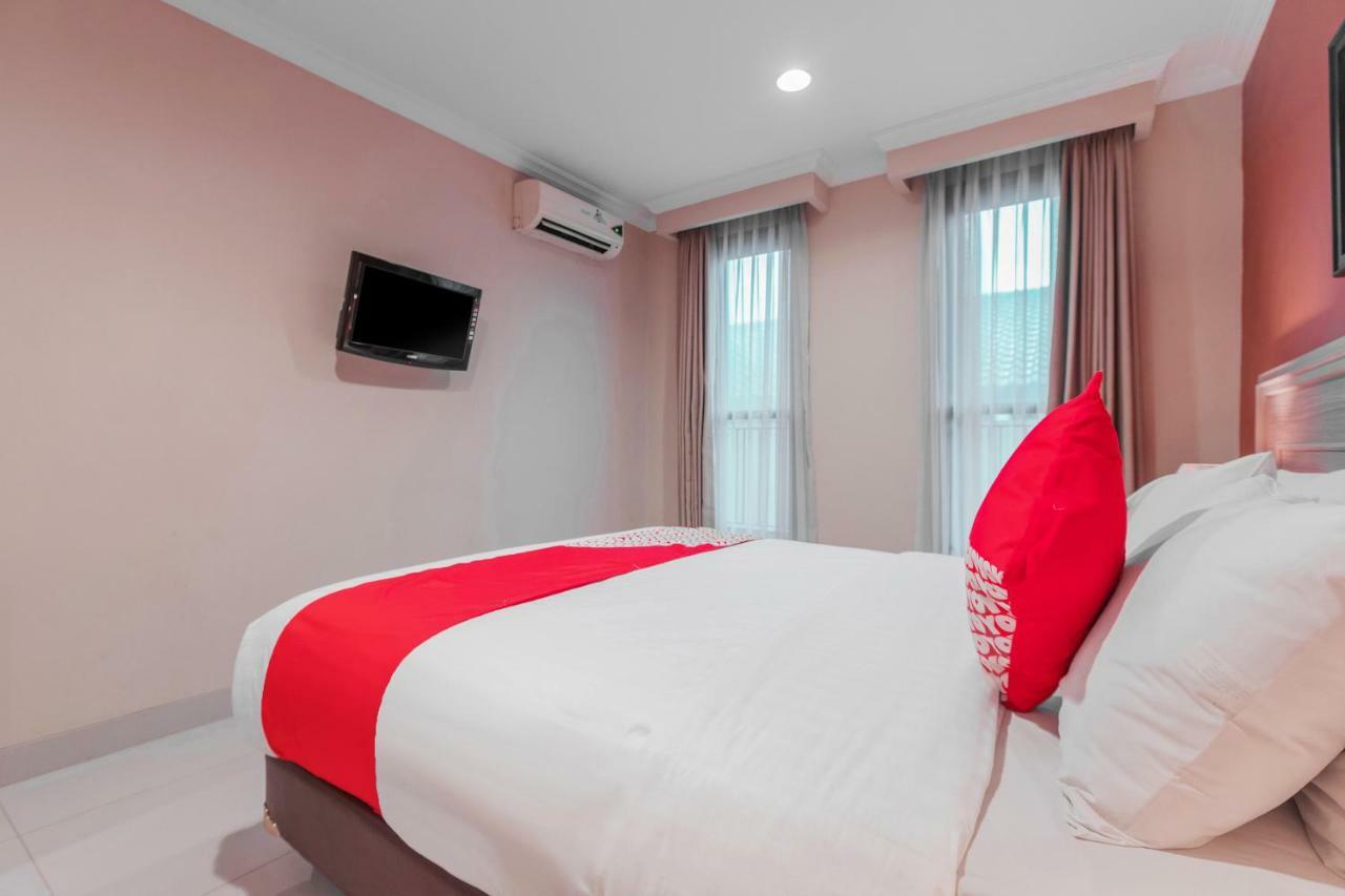 Capital O 534 Sriwijaya Hotel Jakarta Luaran gambar