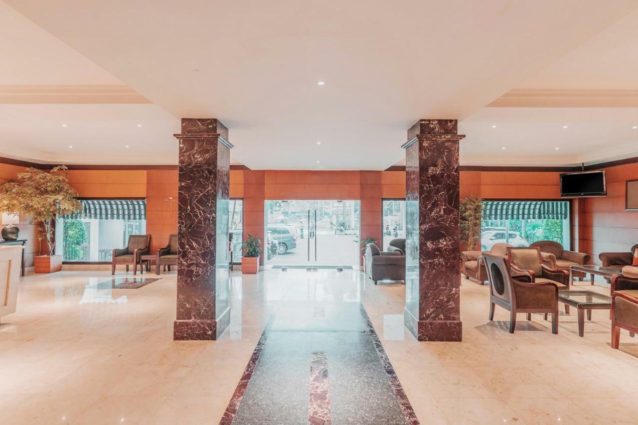 Capital O 534 Sriwijaya Hotel Jakarta Luaran gambar