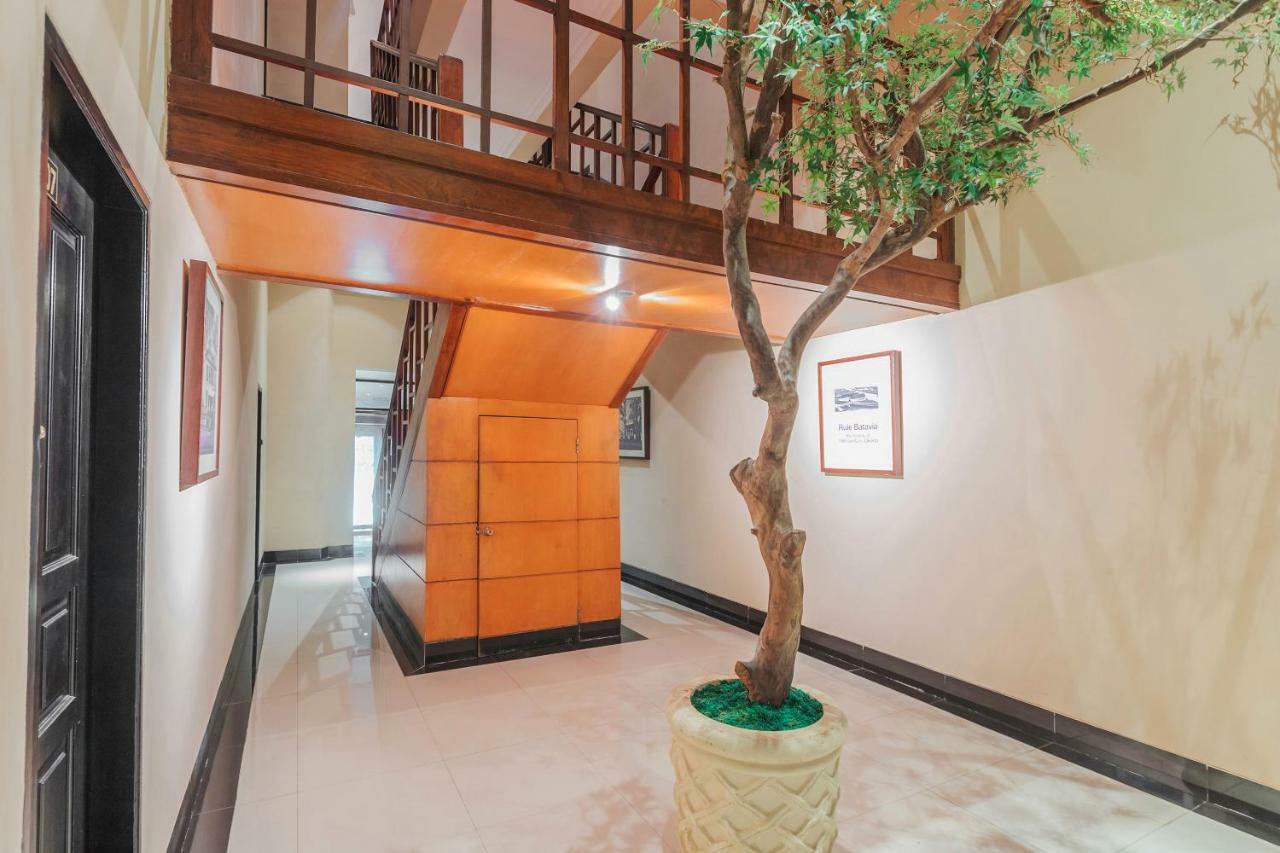 Capital O 534 Sriwijaya Hotel Jakarta Luaran gambar