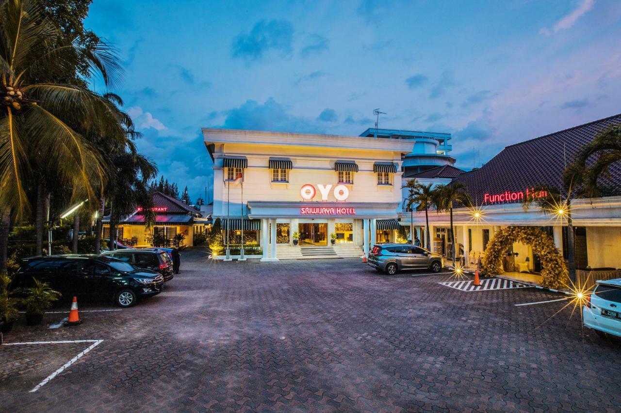 Capital O 534 Sriwijaya Hotel Jakarta Luaran gambar